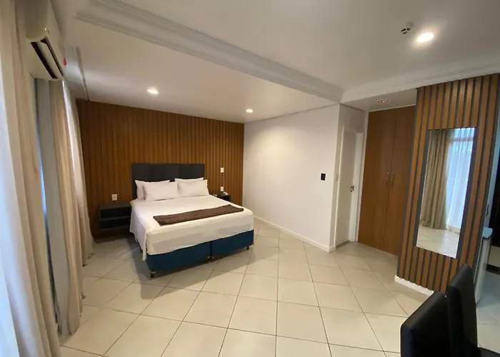 Millenium Hotel Flats-Particular
